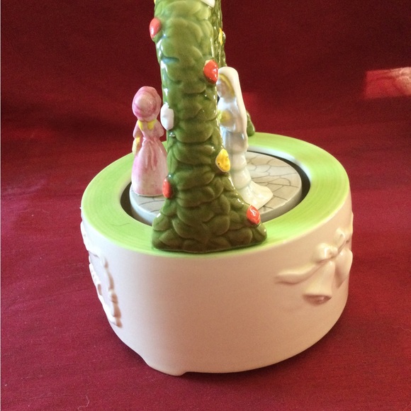 Our Wedding Day Musical Ornament - Picture 6 of 6